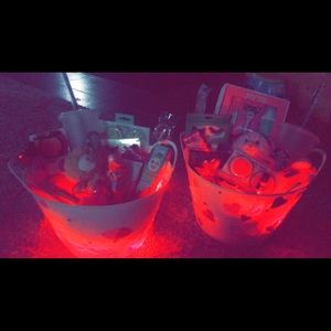 Gift sets or makeup mystery boxes